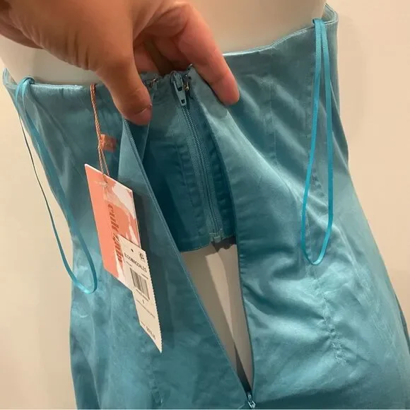 NWT CULT GAIA Chiara Sleeveless Blue Cotton-Blend Plunge Bubble Skirt Midi Dress - Picture 12 of 15